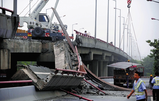 钱塘江大桥被炸图片